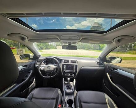 Белый Фольксваген Джетта, объемом двигателя 1.8 л и пробегом 43 тыс. км за 8000 $, фото 10 на Automoto.ua