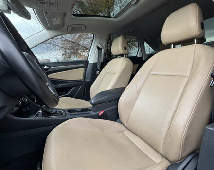 Белый Фольксваген Джетта, объемом двигателя 1.4 л и пробегом 87 тыс. км за 15999 $, фото 22 на Automoto.ua