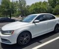 Белый Фольксваген Джетта, объемом двигателя 1.8 л и пробегом 43 тыс. км за 8000 $, фото 2 на Automoto.ua