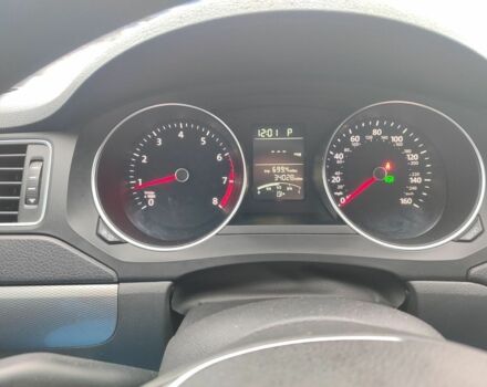 Білий Фольксваген Джетта, об'ємом двигуна 1.4 л та пробігом 55 тис. км за 12000 $, фото 5 на Automoto.ua