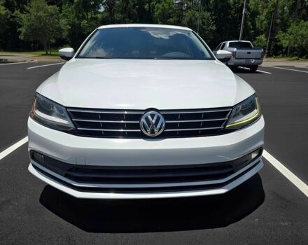 Белый Фольксваген Джетта, объемом двигателя 1.8 л и пробегом 43 тыс. км за 8000 $, фото 1 на Automoto.ua