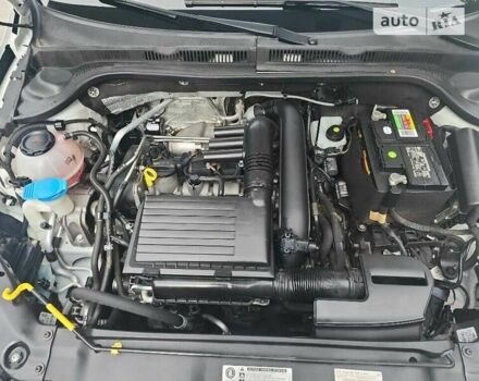 Белый Фольксваген Джетта, объемом двигателя 1.4 л и пробегом 105 тыс. км за 3000 $, фото 39 на Automoto.ua