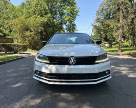 Белый Фольксваген Джетта, объемом двигателя 1.8 л и пробегом 49 тыс. км за 2100 $, фото 1 на Automoto.ua