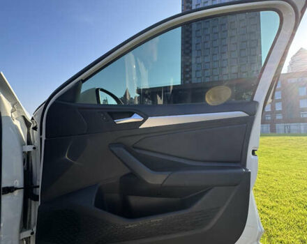 Белый Фольксваген Джетта, объемом двигателя 1.4 л и пробегом 131 тыс. км за 13914 $, фото 20 на Automoto.ua