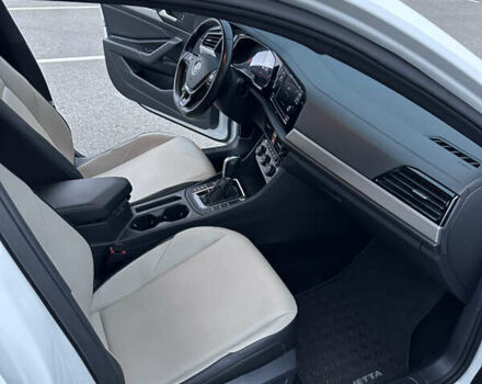 Белый Фольксваген Джетта, объемом двигателя 1.4 л и пробегом 108 тыс. км за 17500 $, фото 16 на Automoto.ua