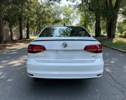 Белый Фольксваген Джетта, объемом двигателя 1.8 л и пробегом 49 тыс. км за 2100 $, фото 5 на Automoto.ua