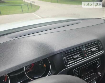 Белый Фольксваген Джетта, объемом двигателя 1.4 л и пробегом 105 тыс. км за 3000 $, фото 14 на Automoto.ua