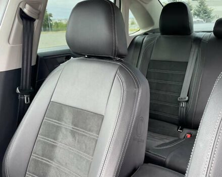 Білий Фольксваген Джетта, об'ємом двигуна 1.4 л та пробігом 115 тис. км за 14500 $, фото 16 на Automoto.ua