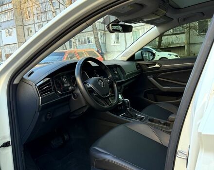 Фольксваген Джетта 2018 в Ромнах на Automoto.ua Белый Фольксваген Джетта, объемом двигателя 1.4 л и пробегом 200 тыс. км за 13900 $, фото 9 на Automoto.ua