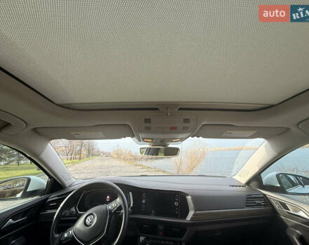 Белый Фольксваген Джетта, объемом двигателя 1.4 л и пробегом 180 тыс. км за 15999 $, фото 9 на Automoto.ua