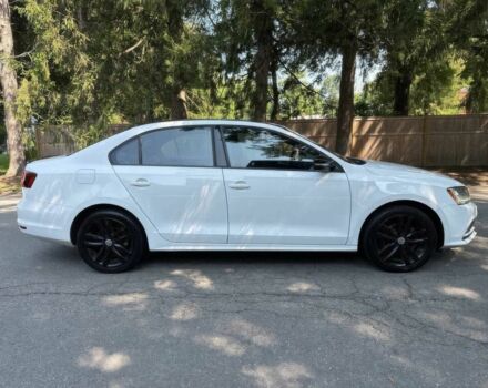 Белый Фольксваген Джетта, объемом двигателя 1.8 л и пробегом 49 тыс. км за 2100 $, фото 7 на Automoto.ua