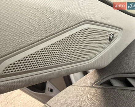 Белый Фольксваген Джетта, объемом двигателя 1.4 л и пробегом 180 тыс. км за 15999 $, фото 23 на Automoto.ua