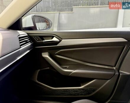 Белый Фольксваген Джетта, объемом двигателя 1.4 л и пробегом 71 тыс. км за 15000 $, фото 18 на Automoto.ua