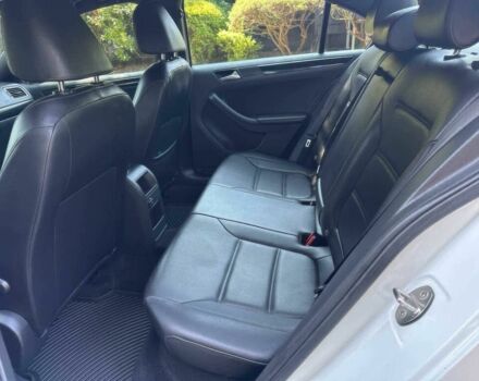 Белый Фольксваген Джетта, объемом двигателя 1.8 л и пробегом 49 тыс. км за 2100 $, фото 11 на Automoto.ua