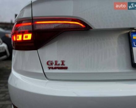 Белый Фольксваген Джетта, объемом двигателя 1.98 л и пробегом 61 тыс. км за 16500 $, фото 37 на Automoto.ua