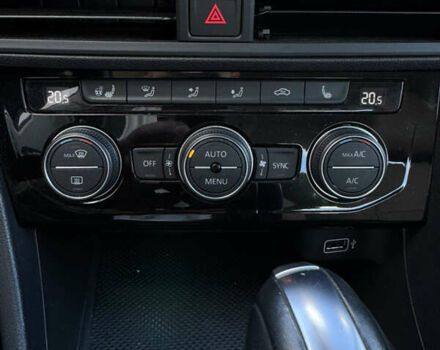 Белый Фольксваген Джетта, объемом двигателя 1.4 л и пробегом 65 тыс. км за 16800 $, фото 21 на Automoto.ua