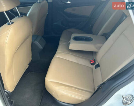 Білий Фольксваген Джетта, об'ємом двигуна 1.4 л та пробігом 100 тис. км за 14500 $, фото 13 на Automoto.ua