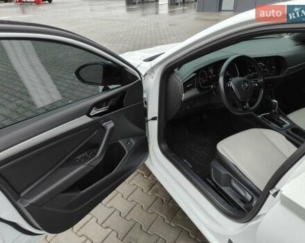 Фольксваген Джетта 2019 в Кривом Роге на Automoto.ua Белый Фольксваген Джетта, объемом двигателя 1.4 л и пробегом 82 тыс. км за 16300 $, фото 20 на Automoto.ua