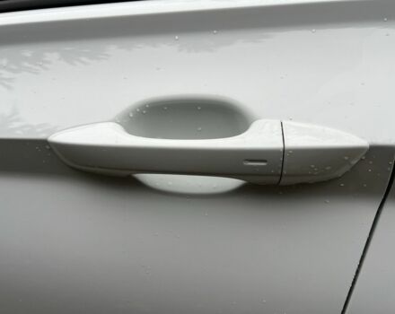 Білий Фольксваген Джетта, об'ємом двигуна 1.4 л та пробігом 180 тис. км за 13300 $, фото 10 на Automoto.ua