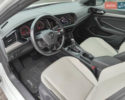 Фольксваген Джетта 2019 в Кривом Роге на Automoto.ua Белый Фольксваген Джетта, объемом двигателя 1.4 л и пробегом 82 тыс. км за 16300 $, фото 28 на Automoto.ua
