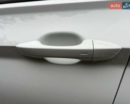 Белый Фольксваген Джетта, объемом двигателя 1.4 л и пробегом 186 тыс. км за 13800 $, фото 13 на Automoto.ua