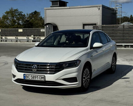 Белый Фольксваген Джетта, объемом двигателя 1.4 л и пробегом 65 тыс. км за 16800 $, фото 2 на Automoto.ua