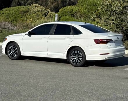 Белый Фольксваген Джетта, объемом двигателя 1.4 л и пробегом 47 тыс. км за 12000 $, фото 4 на Automoto.ua