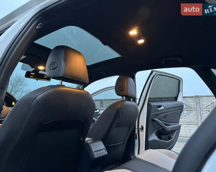 Білий Фольксваген Джетта, об'ємом двигуна 1.4 л та пробігом 83 тис. км за 16000 $, фото 25 на Automoto.ua