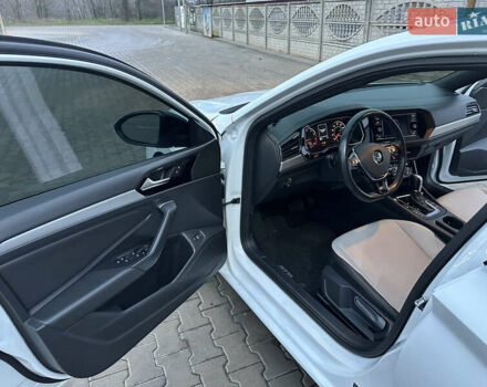 Білий Фольксваген Джетта, об'ємом двигуна 1.4 л та пробігом 83 тис. км за 16000 $, фото 15 на Automoto.ua