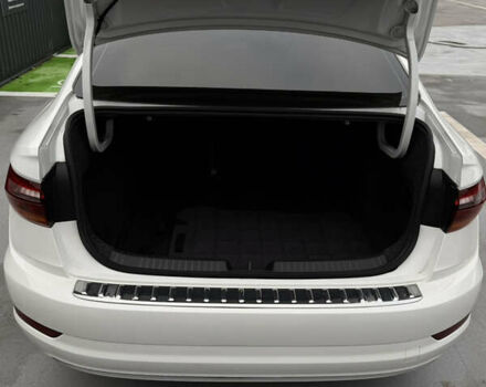 Белый Фольксваген Джетта, объемом двигателя 1.4 л и пробегом 55 тыс. км за 18000 $, фото 9 на Automoto.ua