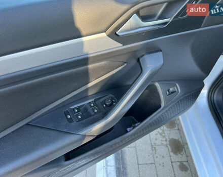 Белый Фольксваген Джетта, объемом двигателя 1.4 л и пробегом 110 тыс. км за 14300 $, фото 11 на Automoto.ua