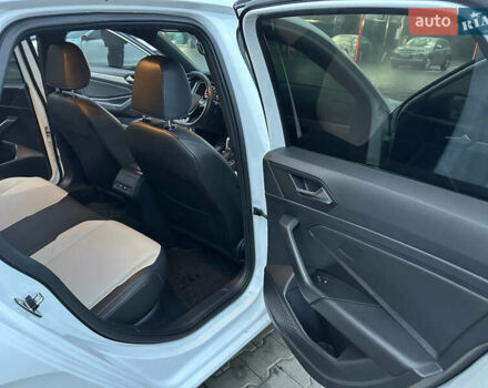 Білий Фольксваген Джетта, об'ємом двигуна 1.4 л та пробігом 83 тис. км за 16000 $, фото 21 на Automoto.ua