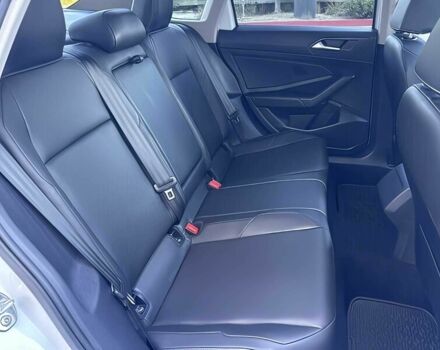 Белый Фольксваген Джетта, объемом двигателя 1.4 л и пробегом 47 тыс. км за 12000 $, фото 11 на Automoto.ua