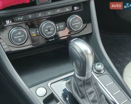 Фольксваген Джетта 2019 в Кривом Роге на Automoto.ua Белый Фольксваген Джетта, объемом двигателя 1.4 л и пробегом 82 тыс. км за 16300 $, фото 21 на Automoto.ua