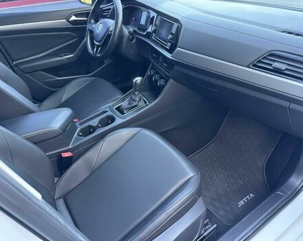 Белый Фольксваген Джетта, объемом двигателя 1.4 л и пробегом 47 тыс. км за 12000 $, фото 10 на Automoto.ua