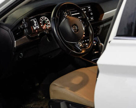 Белый Фольксваген Джетта, объемом двигателя 1.4 л и пробегом 51 тыс. км за 17000 $, фото 10 на Automoto.ua