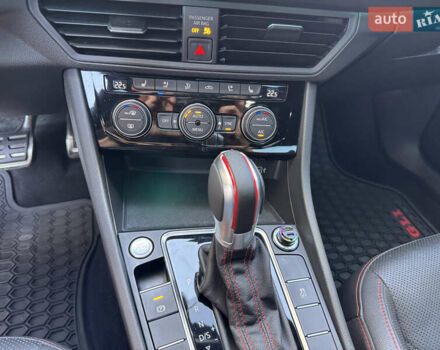 Белый Фольксваген Джетта, объемом двигателя 1.98 л и пробегом 115 тыс. км за 21800 $, фото 23 на Automoto.ua