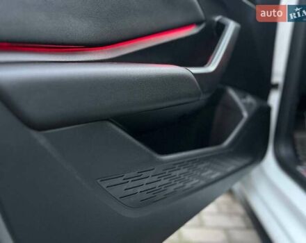 Белый Фольксваген Джетта, объемом двигателя 1.98 л и пробегом 61 тыс. км за 16500 $, фото 38 на Automoto.ua