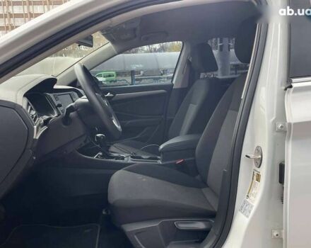 Білий Фольксваген Джетта, об'ємом двигуна 1.4 л та пробігом 39 тис. км за 17900 $, фото 9 на Automoto.ua