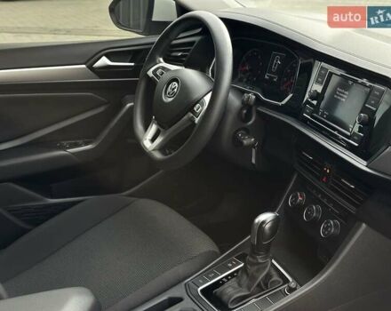 Білий Фольксваген Джетта, об'ємом двигуна 1.4 л та пробігом 31 тис. км за 15999 $, фото 30 на Automoto.ua