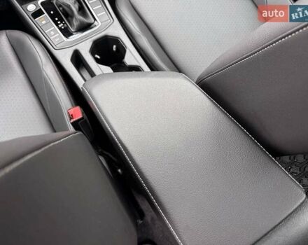 Белый Фольксваген Джетта, объемом двигателя 1.4 л и пробегом 69 тыс. км за 18800 $, фото 27 на Automoto.ua