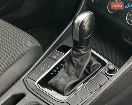 Білий Фольксваген Джетта, об'ємом двигуна 1.4 л та пробігом 31 тис. км за 15999 $, фото 32 на Automoto.ua