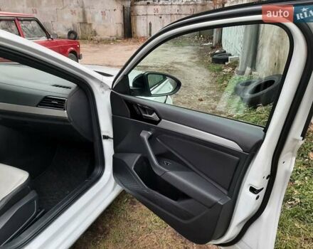 Білий Фольксваген Джетта, об'ємом двигуна 1.4 л та пробігом 39 тис. км за 15500 $, фото 4 на Automoto.ua