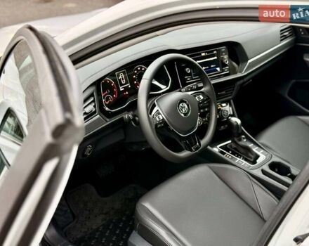 Белый Фольксваген Джетта, объемом двигателя 1.4 л и пробегом 69 тыс. км за 18800 $, фото 17 на Automoto.ua