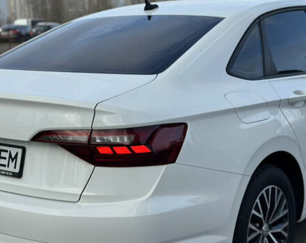 Белый Фольксваген Джетта, объемом двигателя 1.4 л и пробегом 124 тыс. км за 16500 $, фото 11 на Automoto.ua