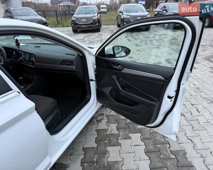 Білий Фольксваген Джетта, об'ємом двигуна 1.5 л та пробігом 110 тис. км за 19999 $, фото 28 на Automoto.ua