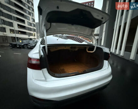 Білий Фольксваген Джетта, об'ємом двигуна 1.98 л та пробігом 104 тис. км за 23000 $, фото 13 на Automoto.ua