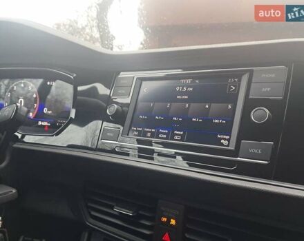 Белый Фольксваген Джетта, объемом двигателя 1.5 л и пробегом 92 тыс. км за 15950 $, фото 5 на Automoto.ua