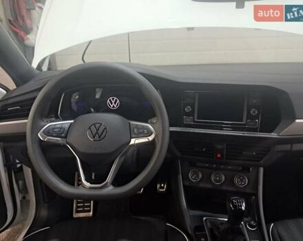 Белый Фольксваген Джетта, объемом двигателя 1.5 л и пробегом 92 тыс. км за 15950 $, фото 4 на Automoto.ua