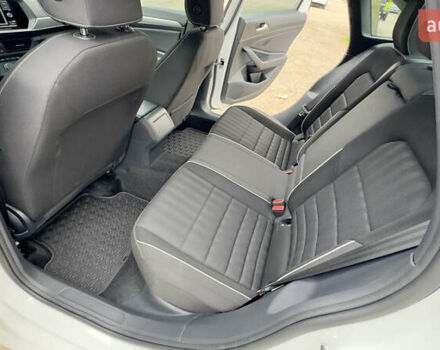 Белый Фольксваген Джетта, объемом двигателя 1.5 л и пробегом 12 тыс. км за 21999 $, фото 8 на Automoto.ua